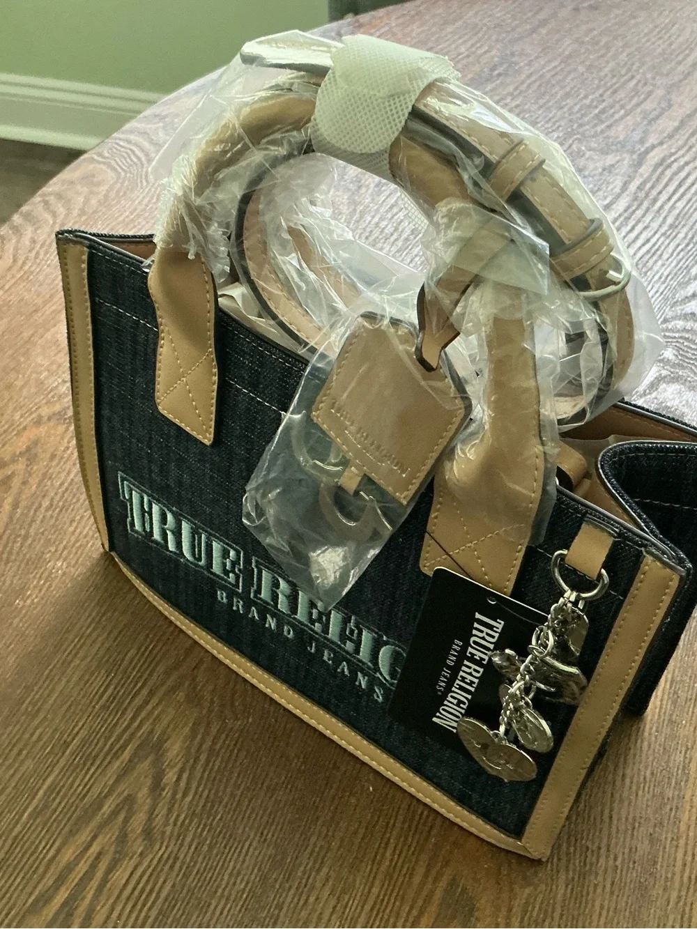 True Religion this authentic
